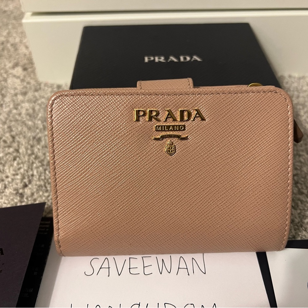 Prada Women's Blush Wallet